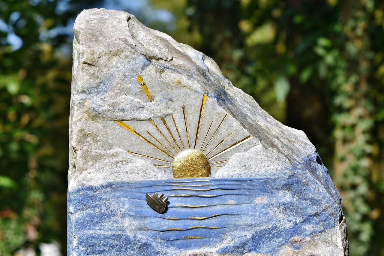 Tombstone - free online jigsaw puzzle photo