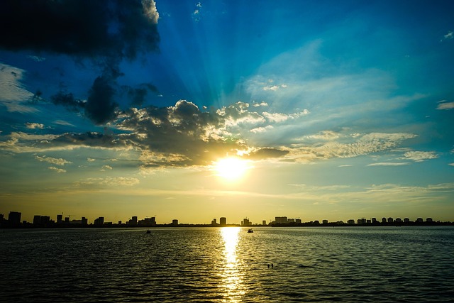 Free Country Sun photo and picture