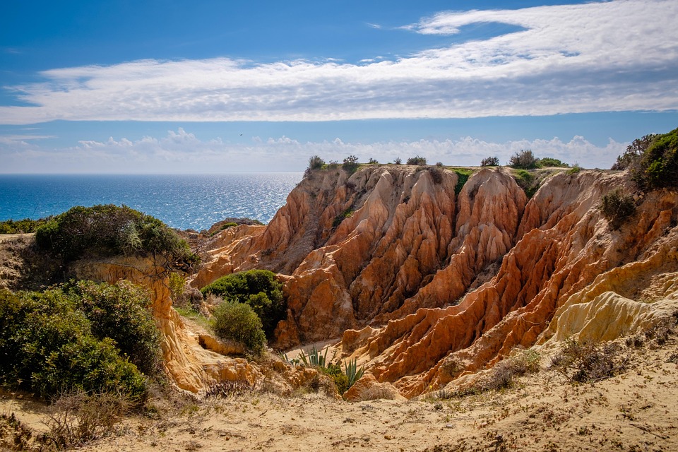 Waves of Tradition: Festivals and Events in Algarve’s Coastal Communities