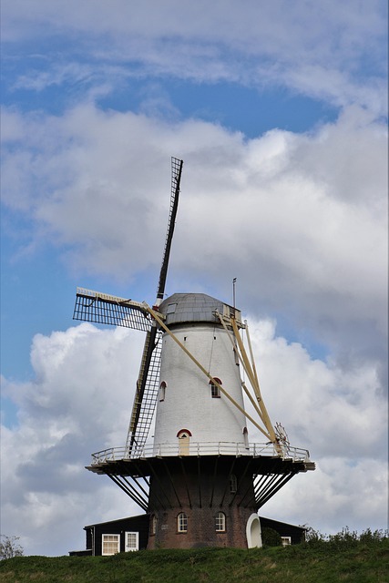 Free Windmill Holland photo and picture