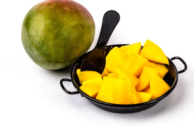 Free Mango Fruit photo and picture