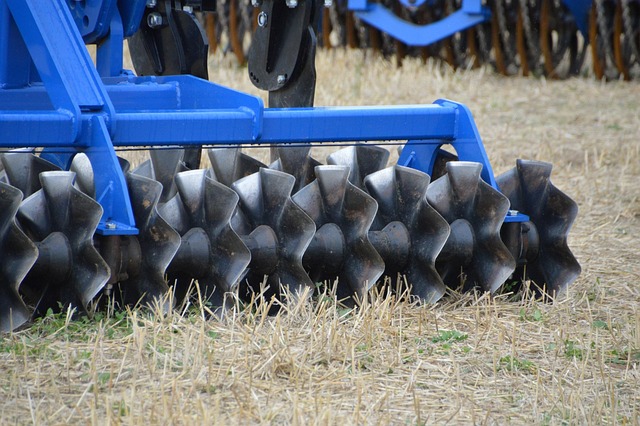 tractor, agriculture, vehicle, machine, farm, tug, harvest, tow, farmer, planter, exploitation, planting row, harrow, joints, hopper front, charged, weight, rural, agricultural, equipment, the working of the earth, ameublisseur, harrow, harrow, harrow, harrow, harrow
