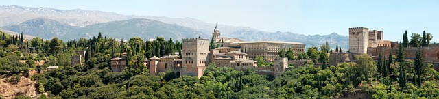 Free Alhambra Grenade photo and picture