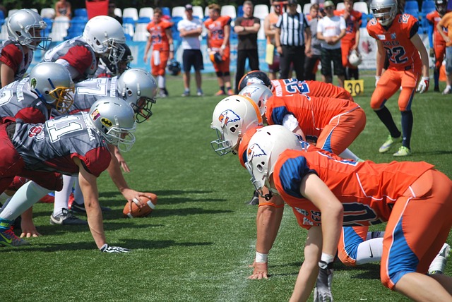 Amerikansk Fodbold, Spil, Hold, Hjelm