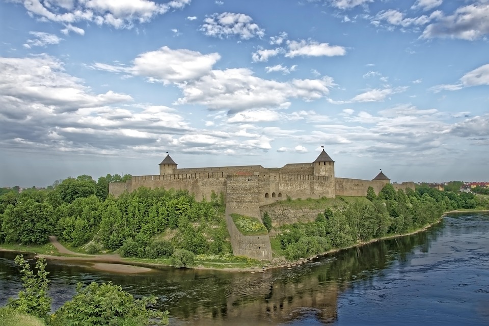 Burg, Schloss, Fluss
