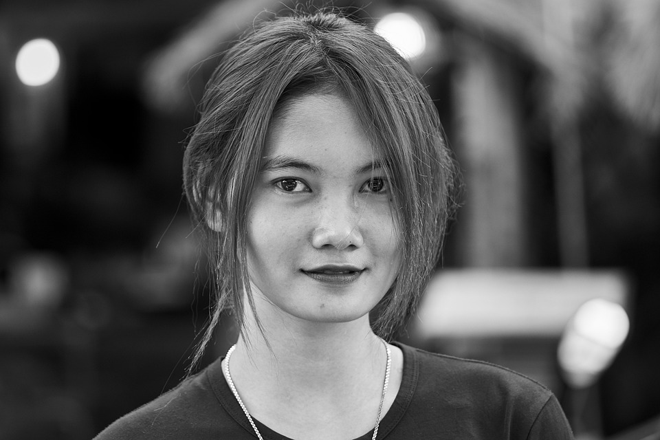 下边突然流血怎么回事