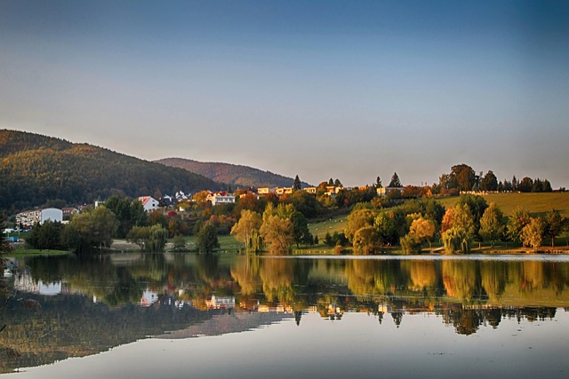Free Dam Autumn photo and picture