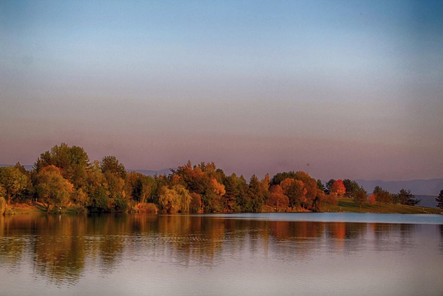 Free Dam Autumn photo and picture