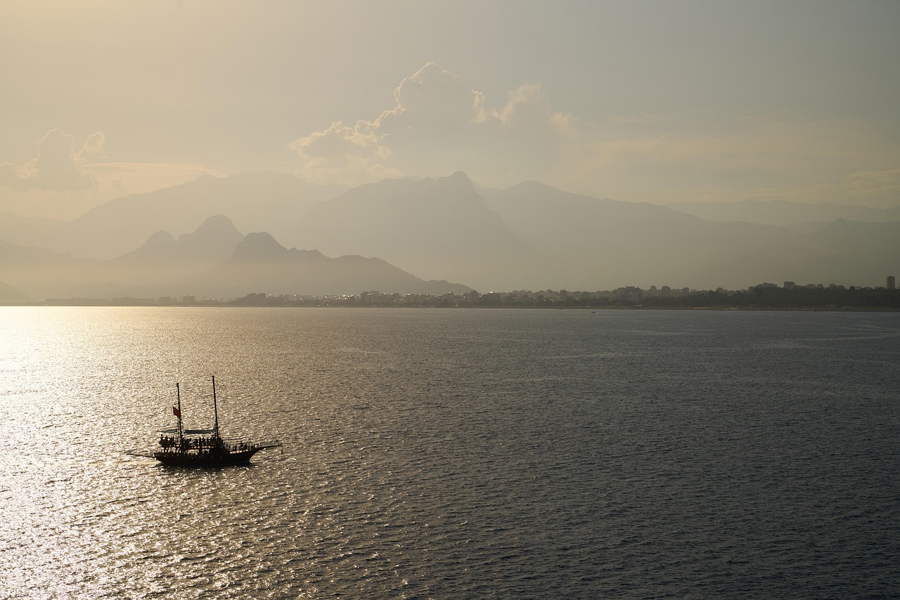 Ship - free online jigsaw puzzle photo