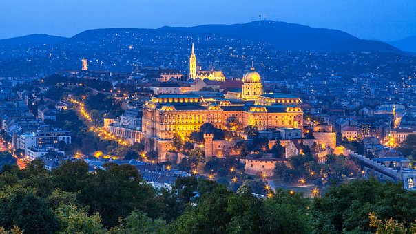 Free Budapest Buda Royal Palace photo and picture