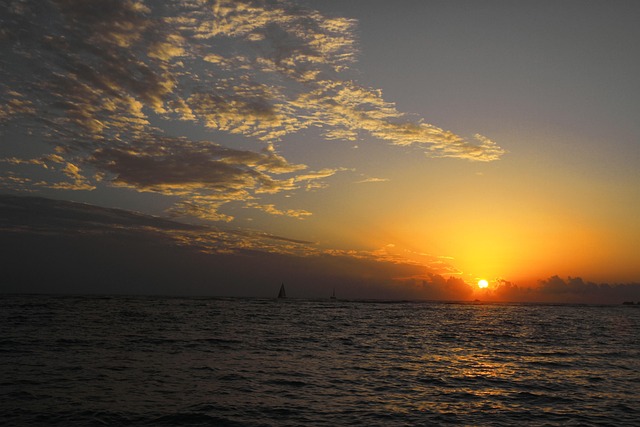 Free Sunset Sun photo and picture