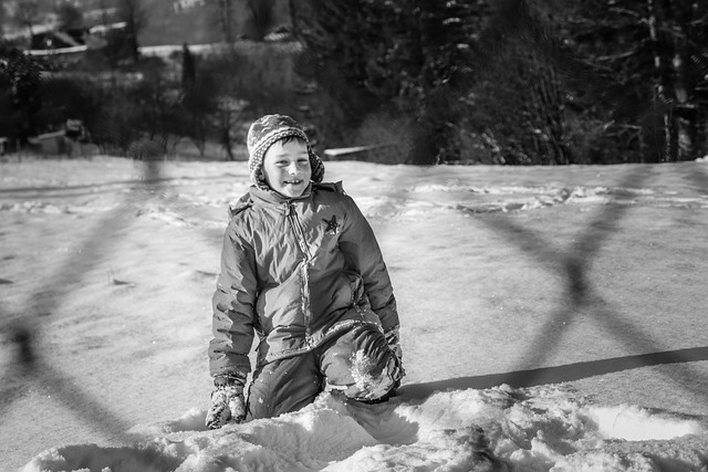 Free Child Winter photo and picture