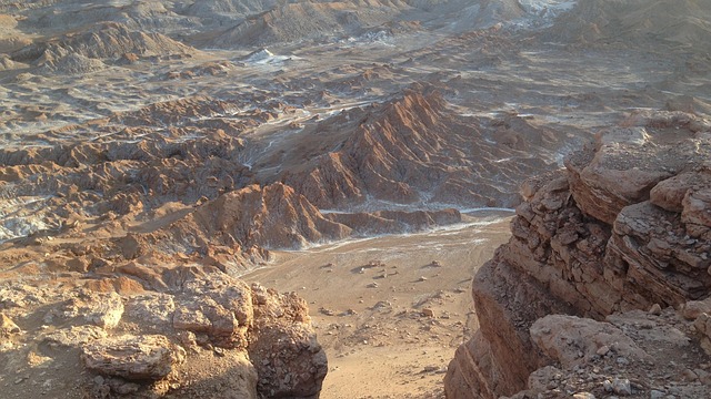 Free Valle De La Luna Chili photo and picture