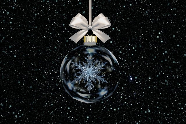 Free christmas soap bubble christmas ornament illustration