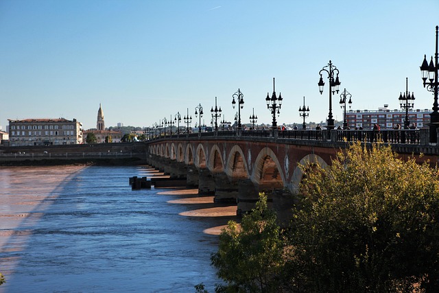 Free Bordeaux Chaoyang photo and picture