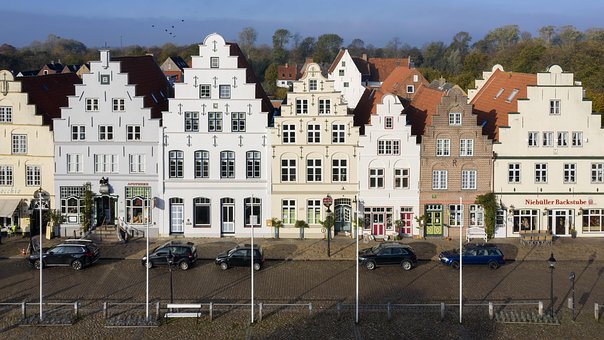 Friedrichstadt, Trappe, Gavlhuse