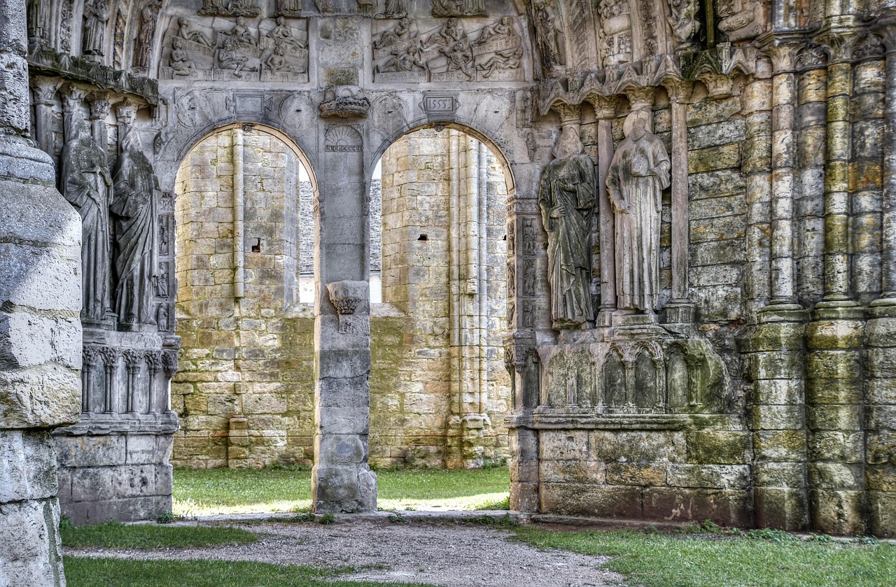 Church - free online jigsaw puzzle photo