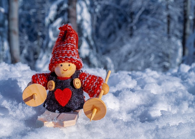 Free Doll Figure Wooden Figure photo and picture