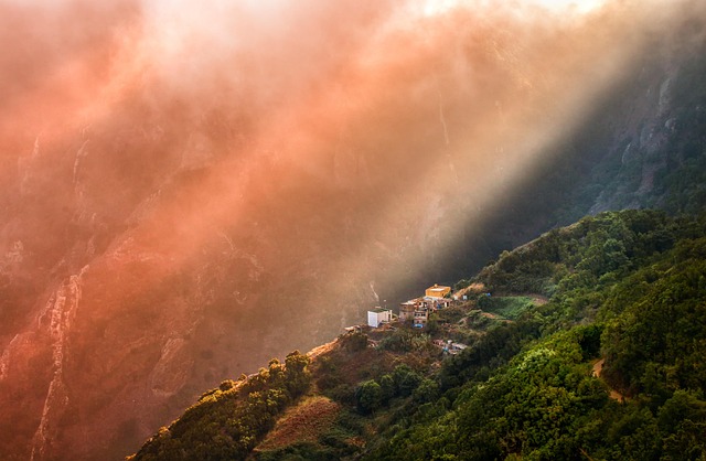 Free Incidence Of Light Mountain Village photo and picture