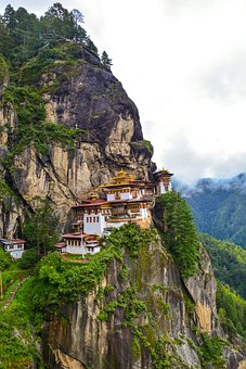 Sarang Macan, Paro, Bhutan, Buddhisme