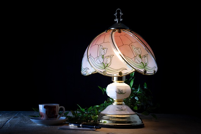 Download free HD stock image of Table Lamp Coffee Free Table Lamp Coffee photo and picture