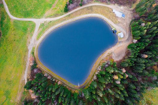 Free Mountain Lake photo and picture