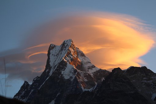 Free Fishtail Mountain photo and picture