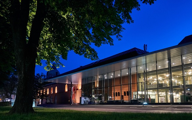 Free Innsbruck Congress House photo and picture