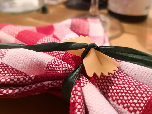 Free Napkin Table photo and picture