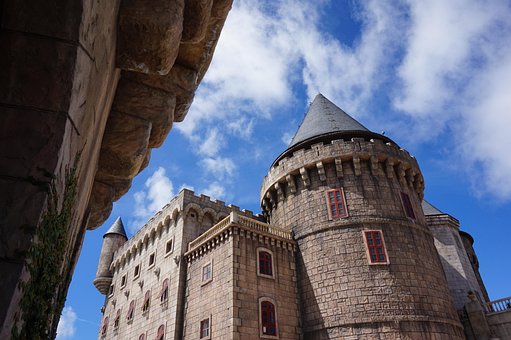 Free Castle Theme Park photo and picture