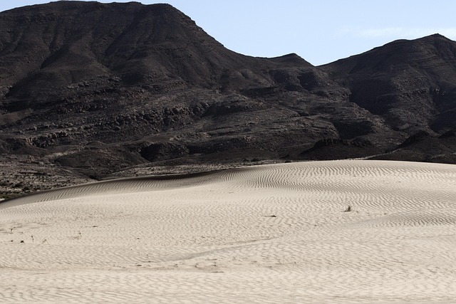 Free Mountains Sand photo and picture