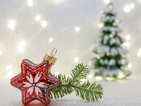 KarÃ¡csony, KarÃ¡csonyi DÃ­szek