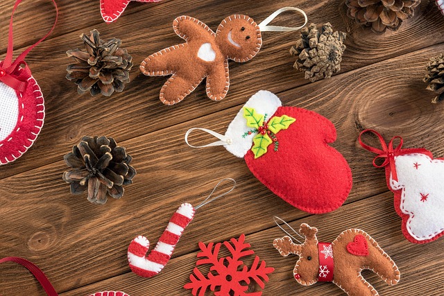christmas, toys, felt, handmade, pine, cone, wood, red, new, year, decoration, festive, xmas, brown news, brown new, felt, felt, felt, felt, felt