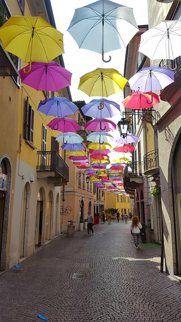 Sonne, Sonnenschirme, Altstadt, Urlaub