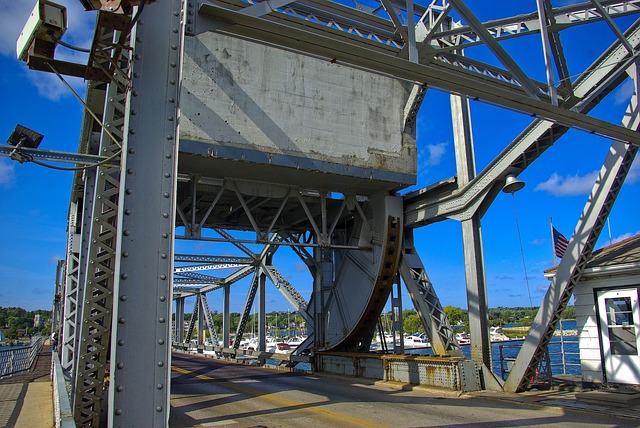 Free Sturgeon Bay Drawbridge Bridge photo and picture