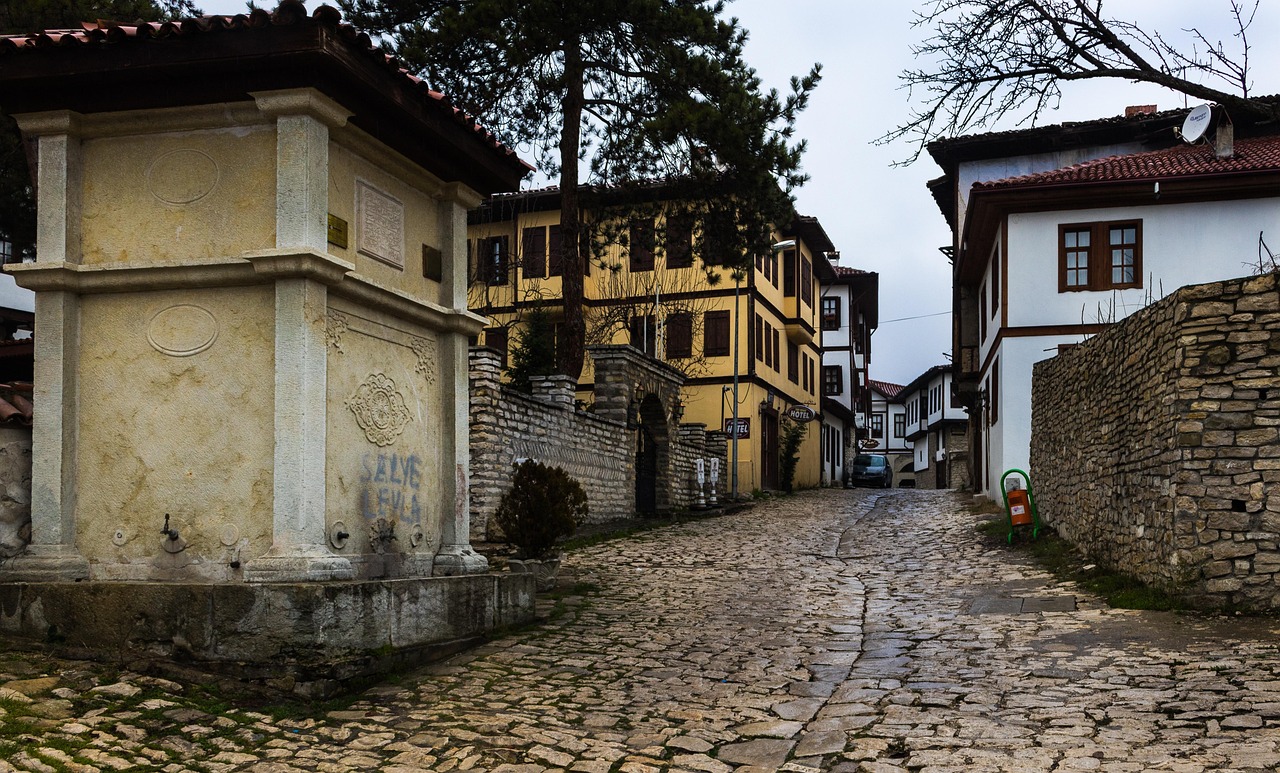 Saffronbolu - free online jigsaw puzzle photo