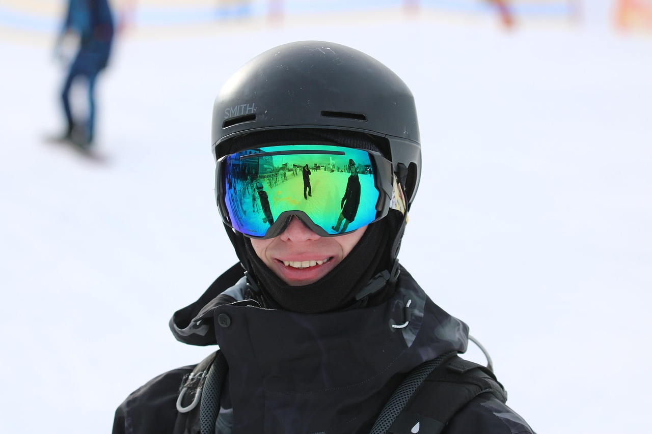10 Best Snowboarding Goggles for Extraordinary Winter Adventures