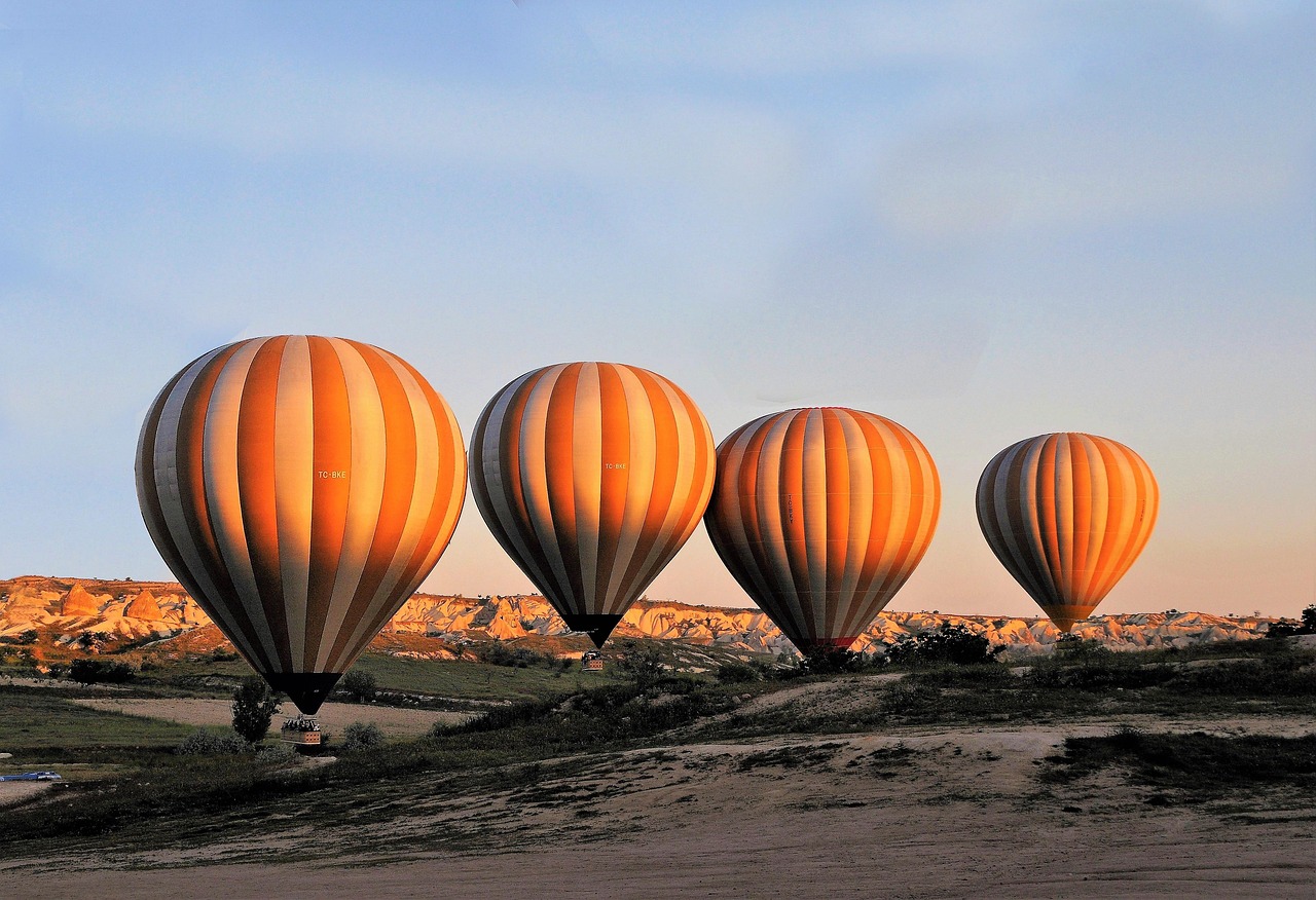 Hot Air Balloon - free online jigsaw puzzle photo