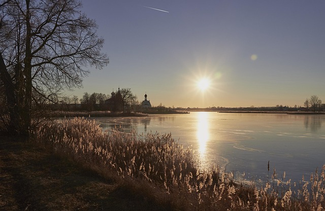 Free Lake Church photo and picture