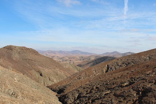 Free Valley Of The Sleeping Elephant photo and picture