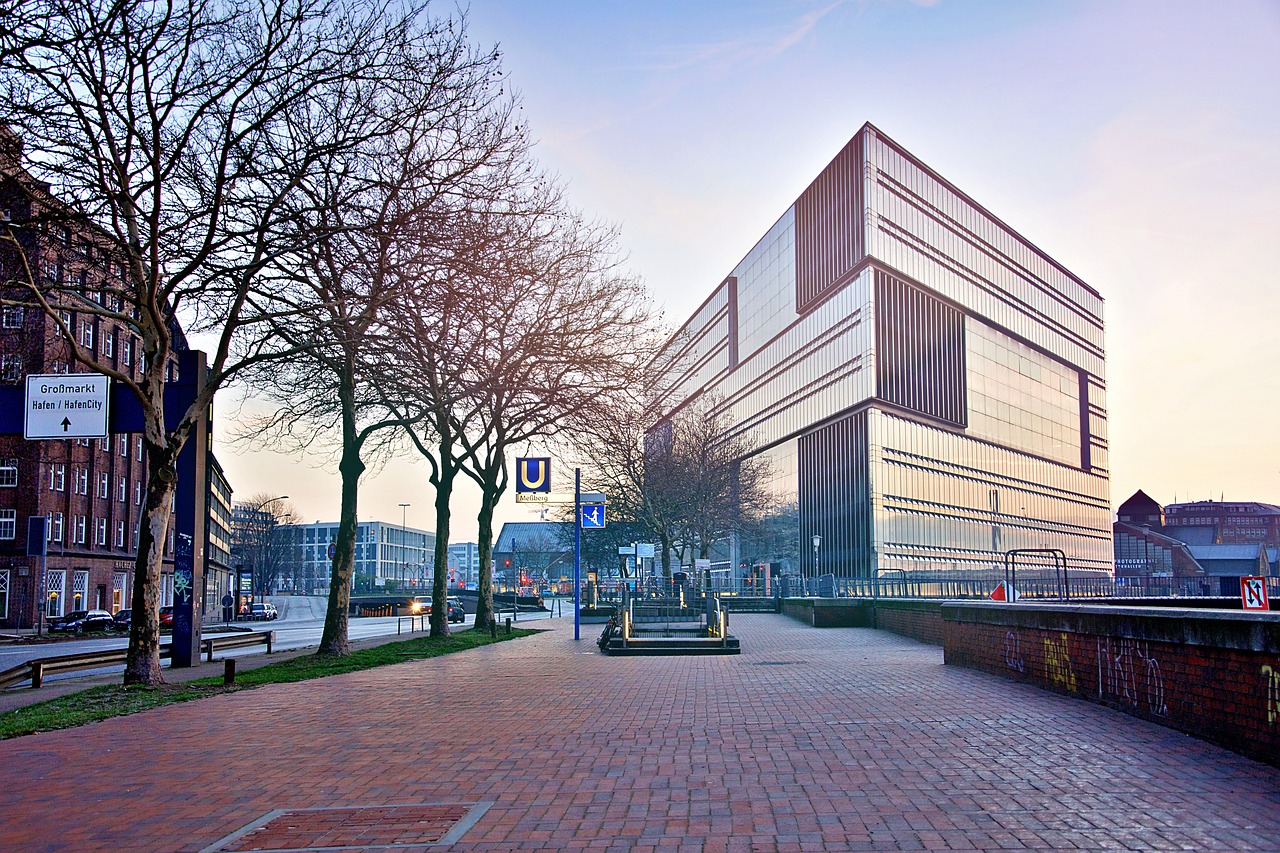 Hamburg - free online jigsaw puzzle photo