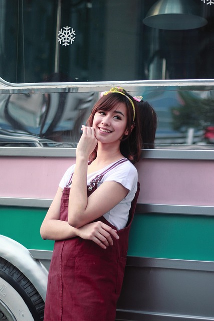 Free Girl Uptown photo and picture