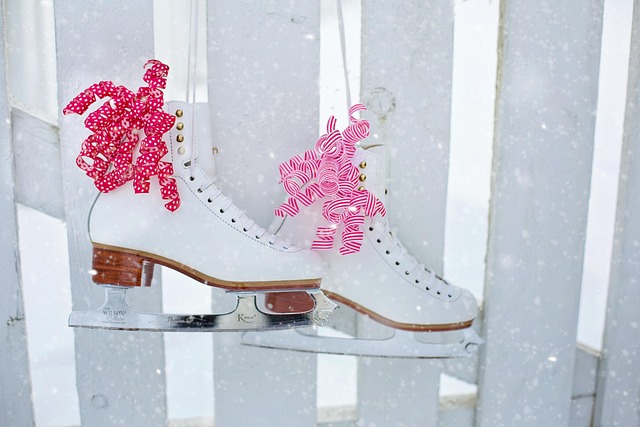 Ice Skates Hanging Fence - Free photo on Pixabay - Pixabay