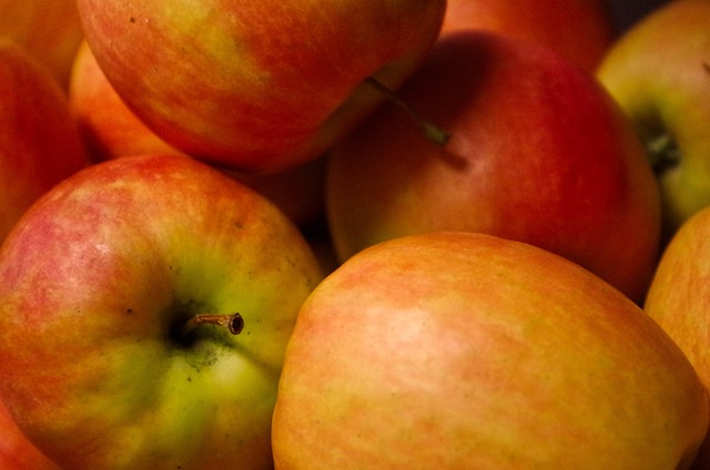 Free Apple Apples photo and picture