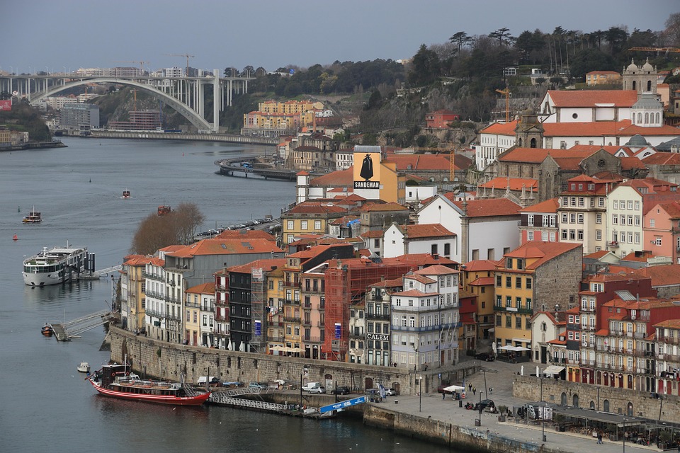 Enchanting Porto: A Journey Through Its Vibrant Neighborhoods