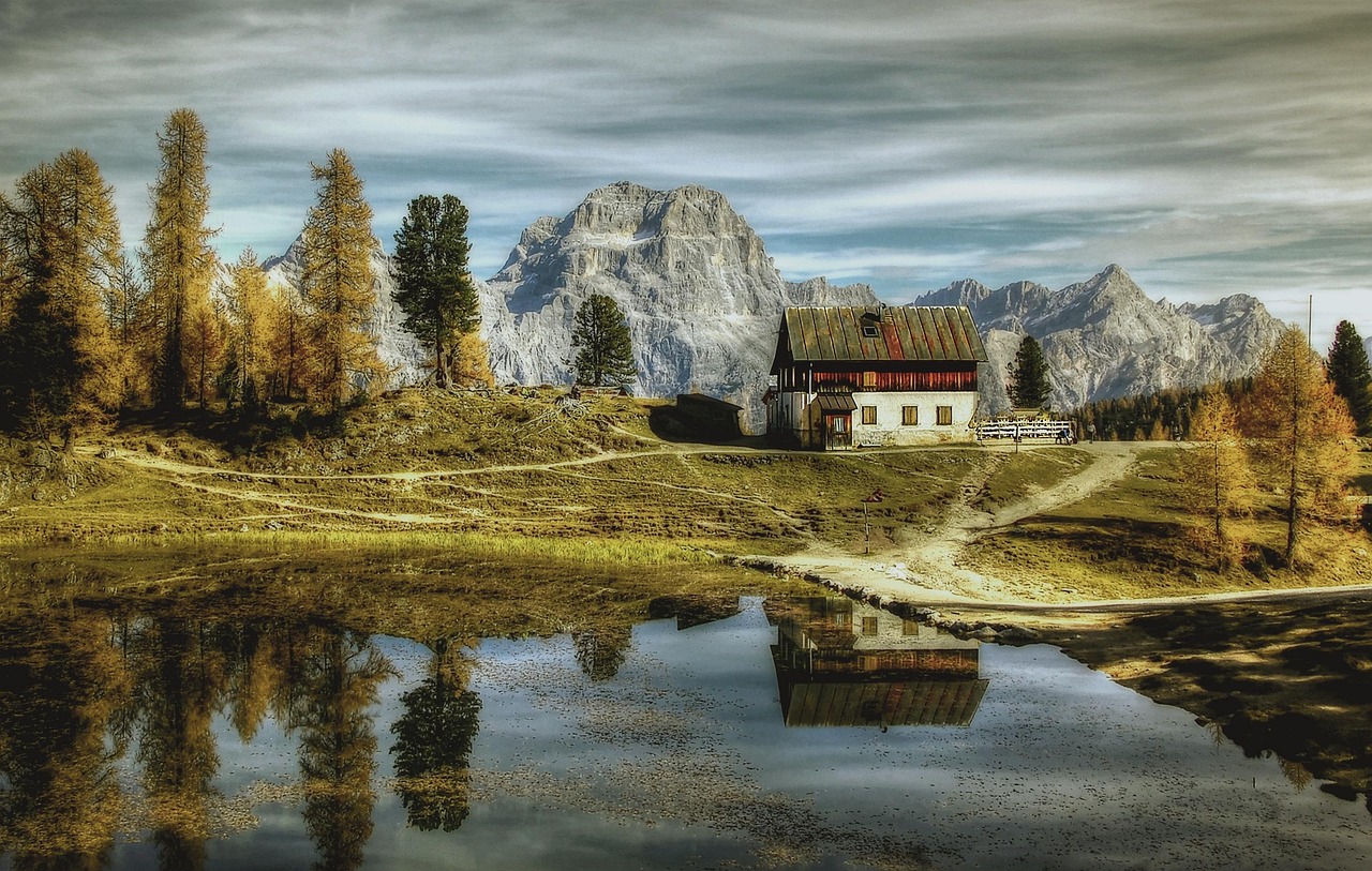 Hut - free online jigsaw puzzle photo