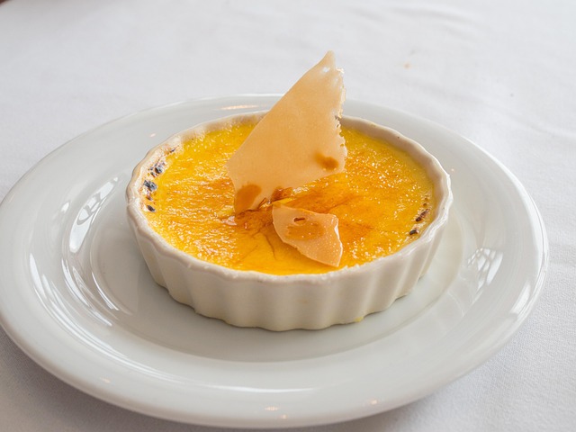 creme brulee, dessert, food, sugar, sweet, vanilla, cream, delicious, french, brulee, plate, tasty, eggs, restaurant, creamy, creme brulee, creme brulee, creme brulee, creme brulee, creme brulee