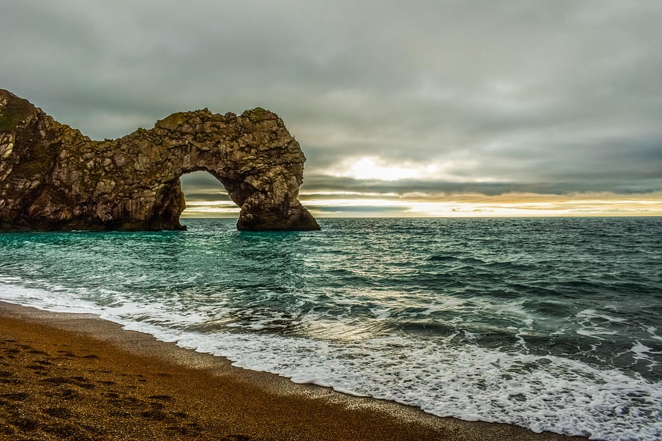 Perairan di Durdle Door