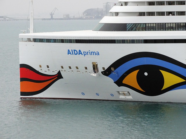 Free Cruise Ship Ship photo and picture