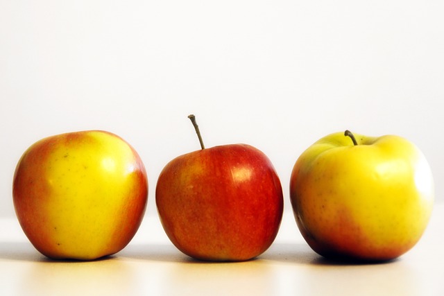 Free Apples Fruit photo and picture